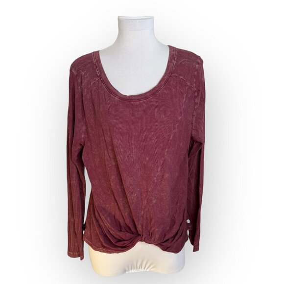 Z by Zella Twist Front Top‎ in Burgundy - Picture 1 of 5